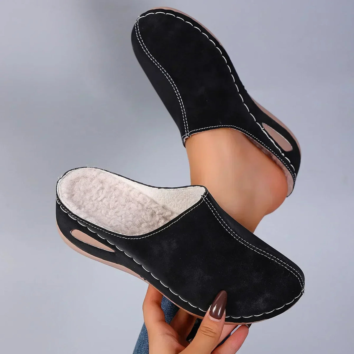 Women's Orthopaedic Slippers - Cozy Slip-On Design for Home Use