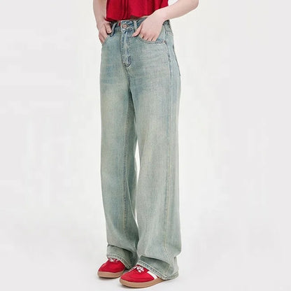 Wide-Leg Light Wash Jeans in Pale Blue