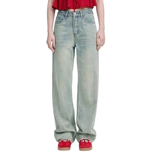 Wide-Leg Light Wash Jeans in Pale Blue