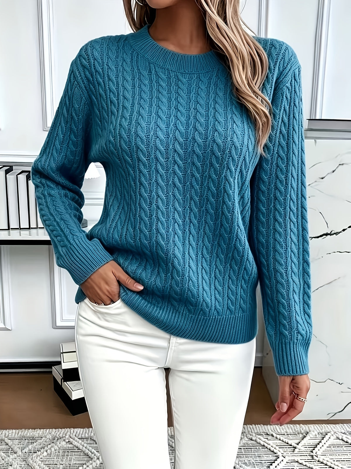Women's Casual Loose-Fit Round Neck Long Sleeve Pullover Sweater