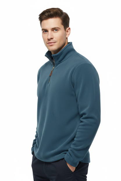 Fleece Henley Sweater - modell trekvartsvinkel