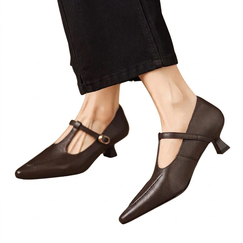 Pointed Kitten Heels with T-Bar Strap for Comfortable Elegance