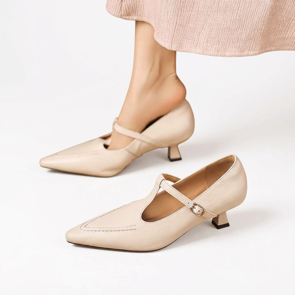 Pointed Kitten Heels with T-Bar Strap for Comfortable Elegance
